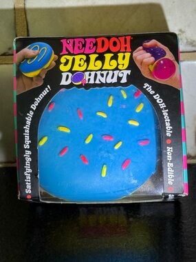 Needoh Jelly Dohnut Squishy Toy - Blue with Pink & Yellow Sprinkles